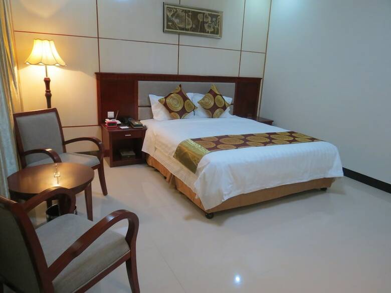 Meida Hotel & Restaurant