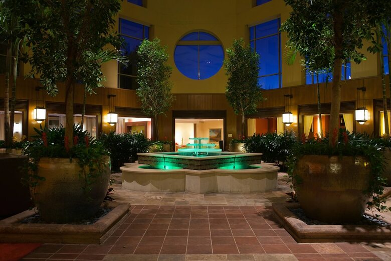 Hotel Renaissance Charlotte Southpark