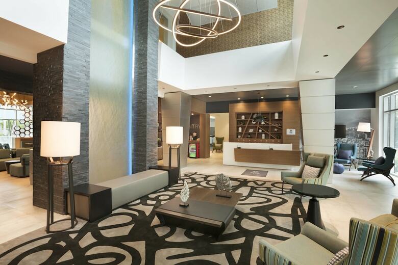 Hotel Four Points By Sheraton Miami Airport