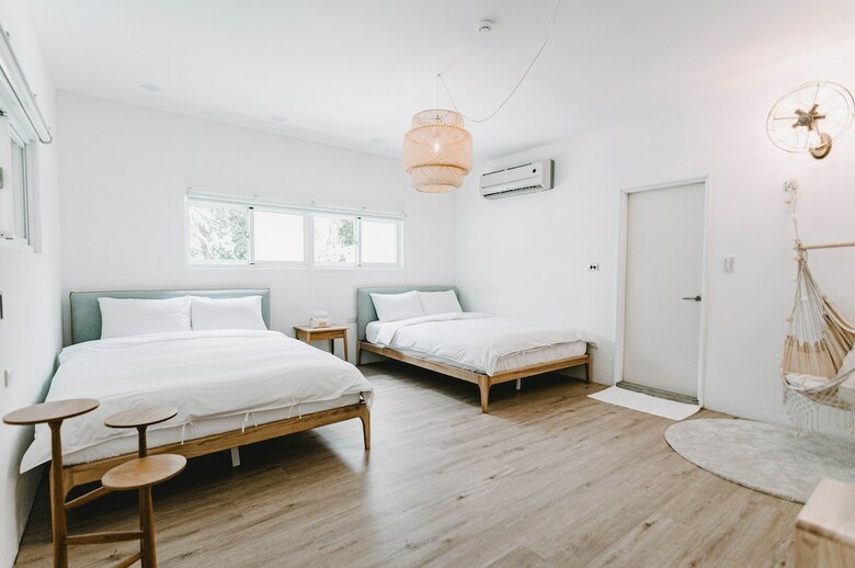 Bed & Breakfast Tenday Homestay