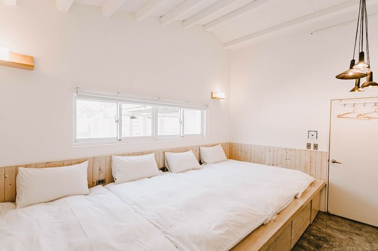 Bed & Breakfast Tenday Homestay