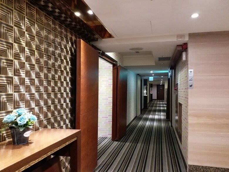Hon Dow Hotel