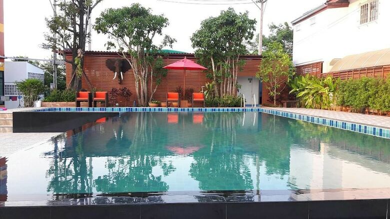 Tawan Anda Garden Hotel