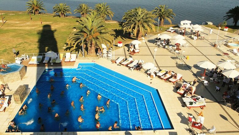 Hotel Marina Del Faro Resort