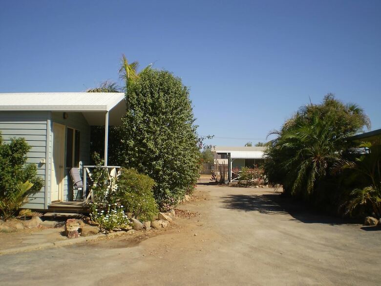 Hotel Banjo's Overnight & Holiday Units