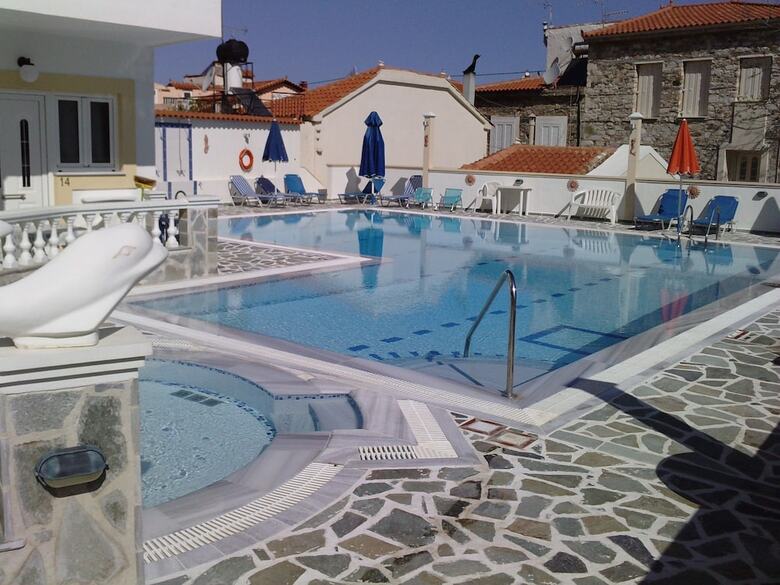 Aparthotel Zafiria Apartments