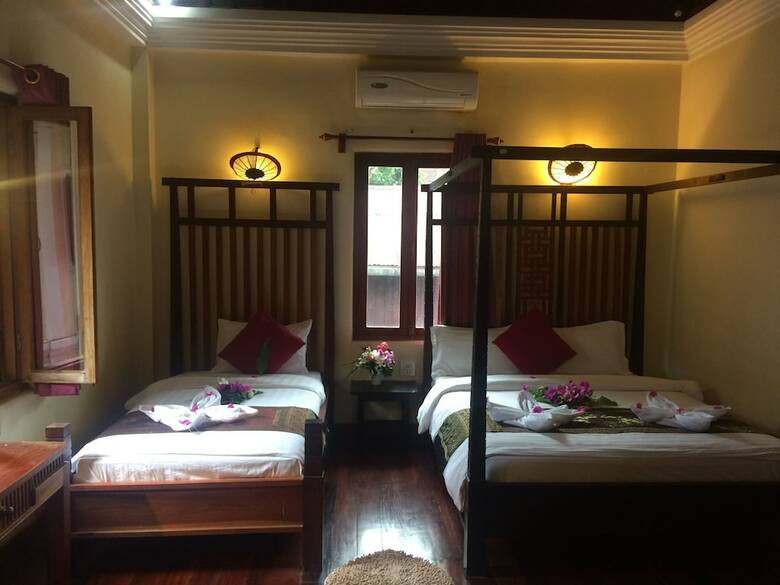 Hotel Chaluenxay Villa