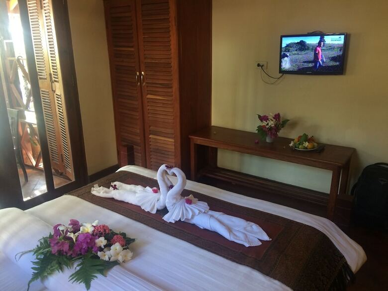 Hotel Chaluenxay Villa