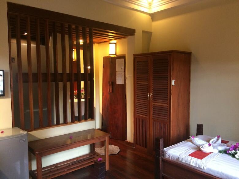 Hotel Chaluenxay Villa