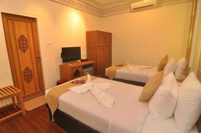 Kaytumadi Dynasty Hotel