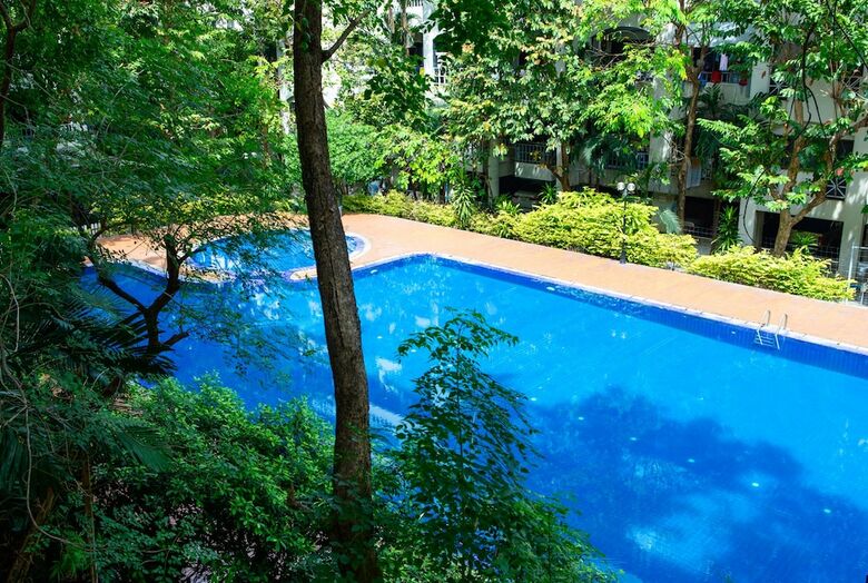 Hotel Town In Town Garden Resort
