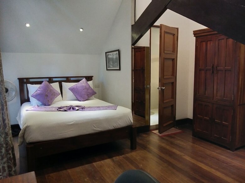 Safari Lodge Baguio By Log Cabin Hotel