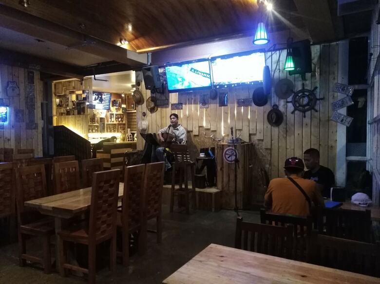 Safari Lodge Baguio By Log Cabin Hotel