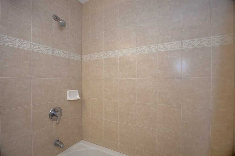 Maui Kamaole H-201 - 2 Br Condo