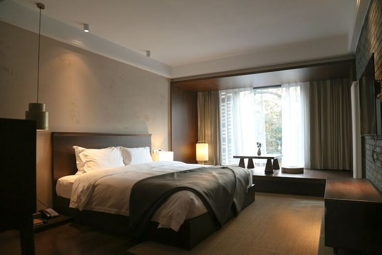 Hotel Seclusive Life In Jiangnan ?canal Yard