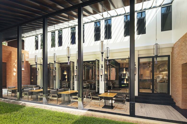 Hotel X2 Chiang Mai Riverside Resort