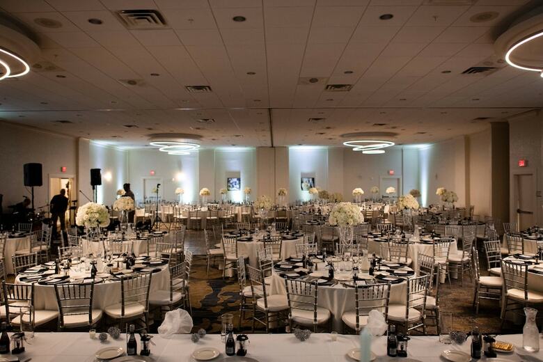 Delta Hotels By Marriott Utica