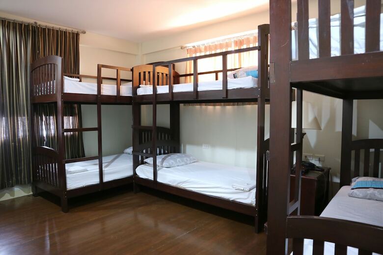 Hotel Metro Vigan Inn