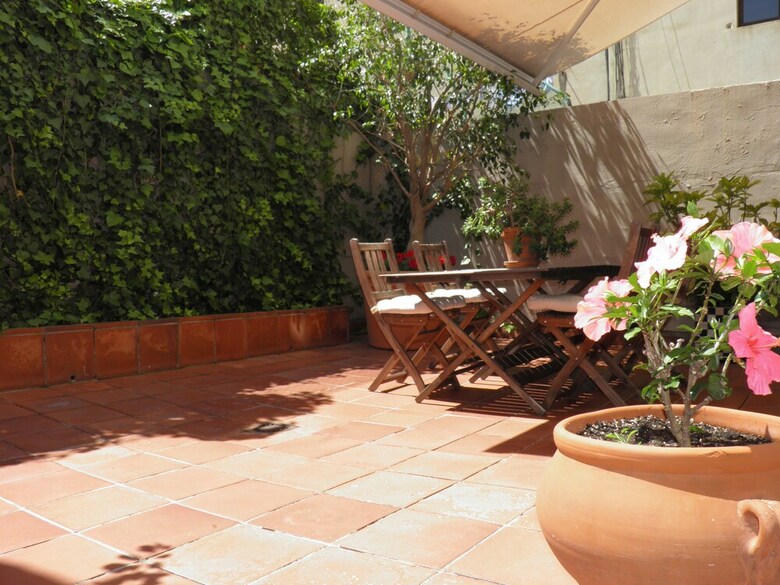 Apartamentos Suitur Courtyard House