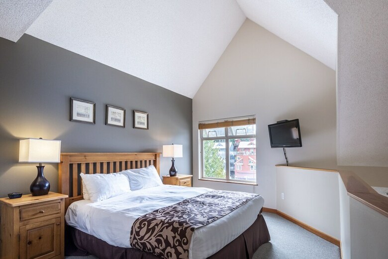 Lake Placid Lodge By Whiski Jack