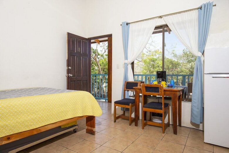 Hotel Cabinas Diversion Tropical