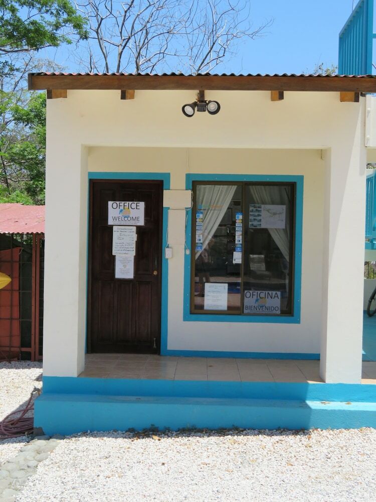 Hotel Cabinas Diversion Tropical