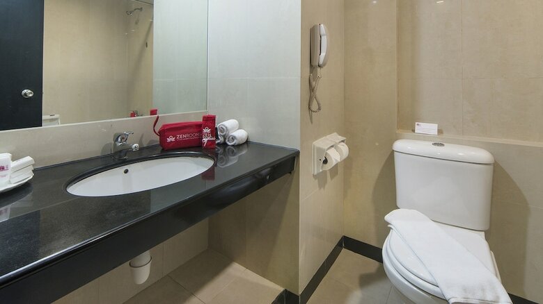 Hotel Zen Rooms Novena