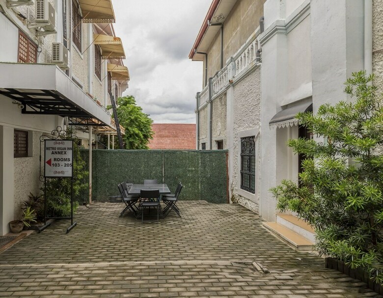 Hotel Zen Rooms Metro Vigan Annex