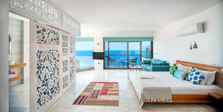 Hotel Mandalina Luxury Suites
