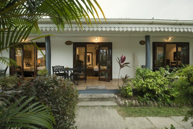 Hotel Auberge Chez Plume