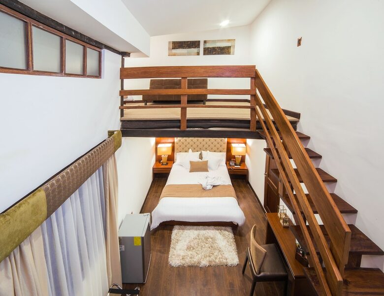 Felicia Hotel & Suites