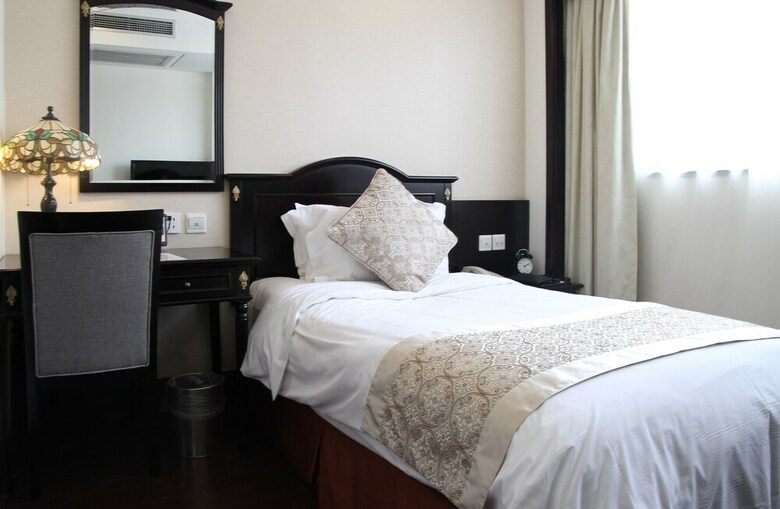 Greenland Jiulong Hotel