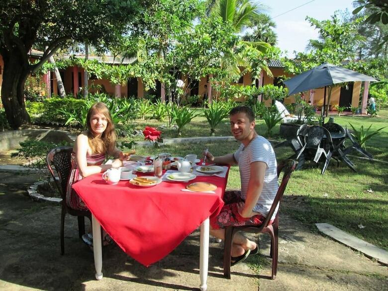 Shahira Hotel