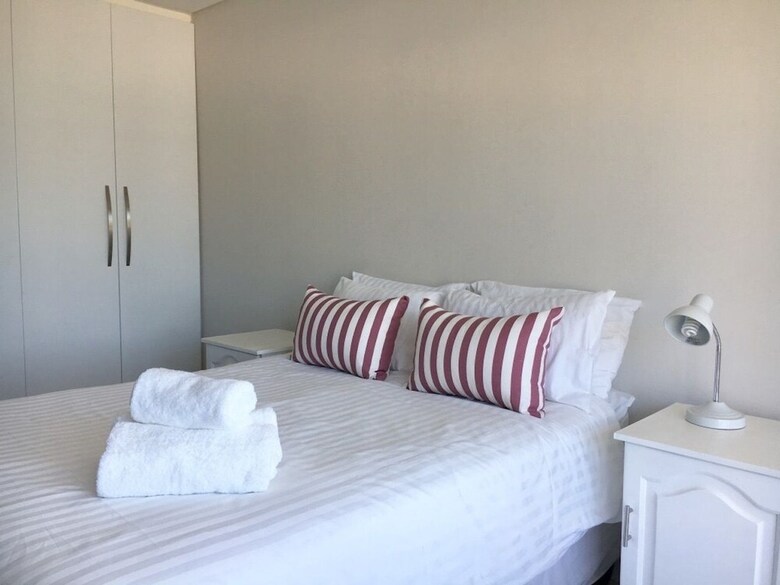 Apartamentos Cascades 2 Bed 'fresh Look & Great View'