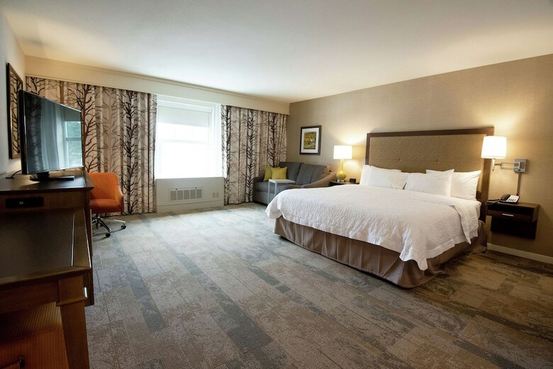 Hotel Hampton Inn And Suites Manchester