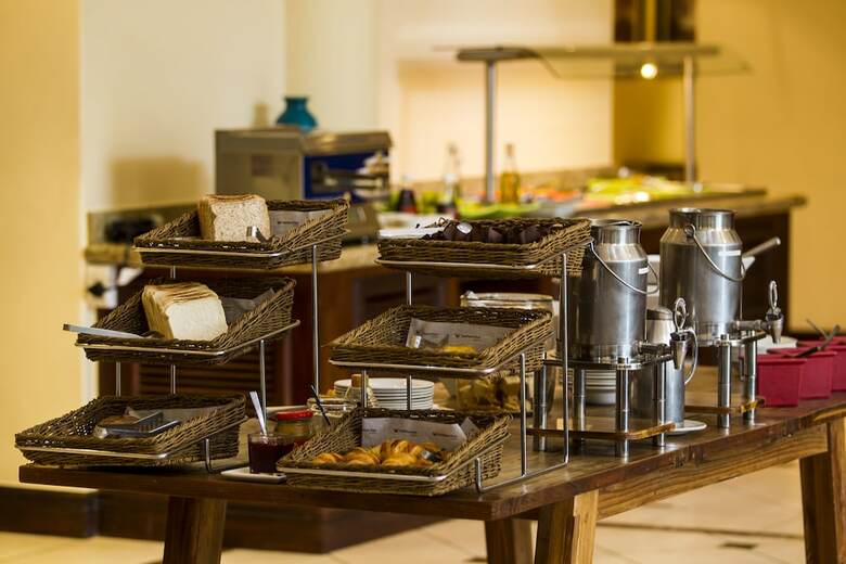Hotel Southern Sun Emnotweni
