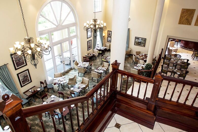 Hotel Southern Sun Emnotweni