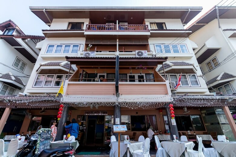 Thipurai Beach Hotel Annex