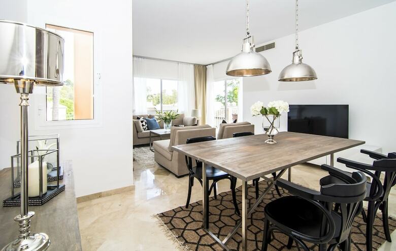 Apartment Las Brisas Pueblo - Roomsevice