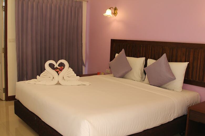 Hotel Bs Airport At Phuket
