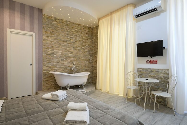 Hotel Vatican Nausicaa