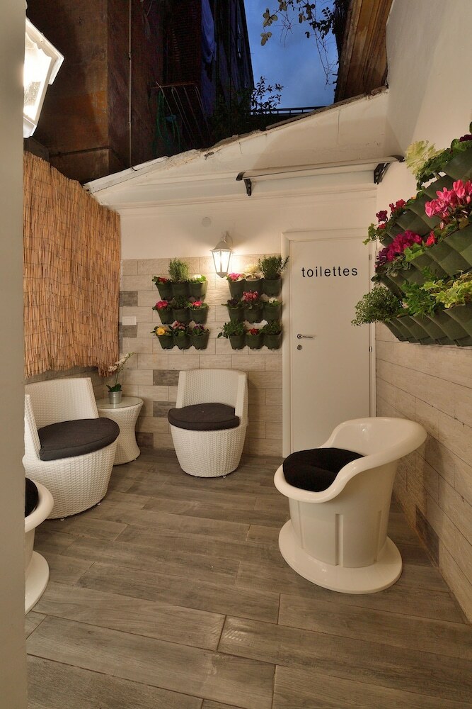 Hotel Vatican Nausicaa