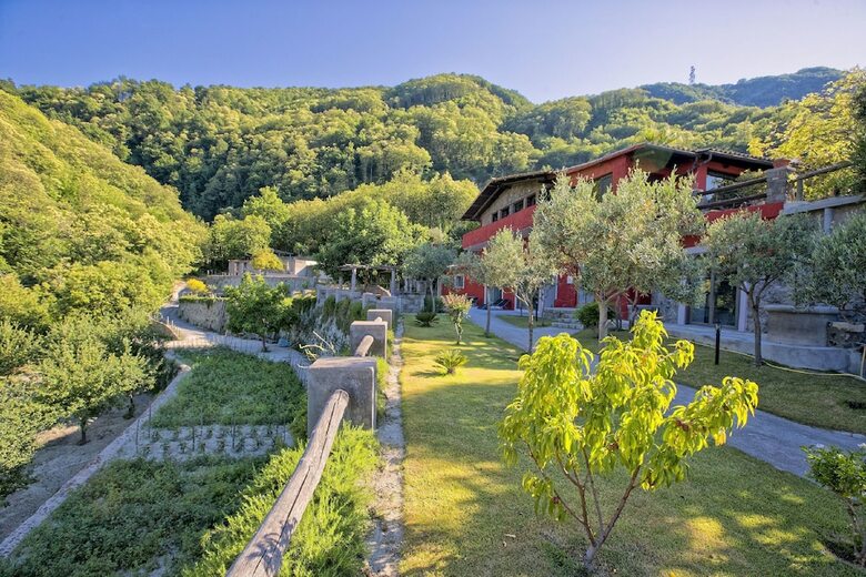 Agroturismo Agriturismo Pera Di Basso