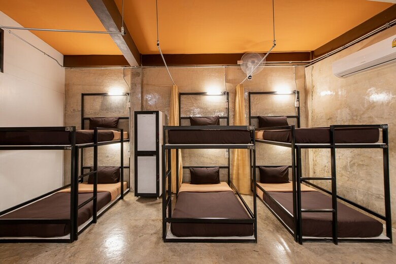 Hostal The Alley Hostel & Bistro