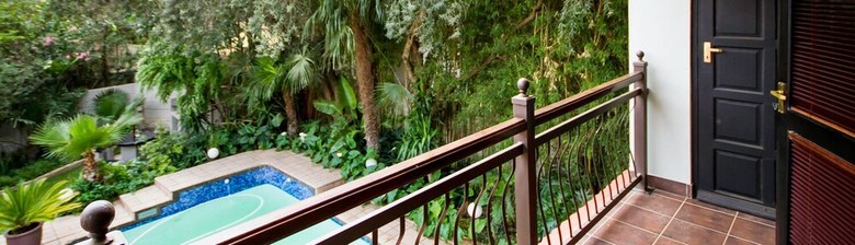Hotel At The Villa