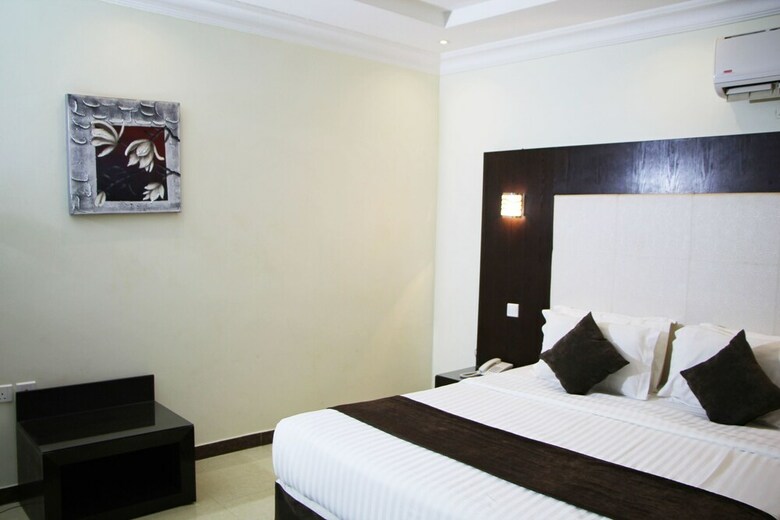 Apartamentos Al Muhaidb Residence Al Maidan