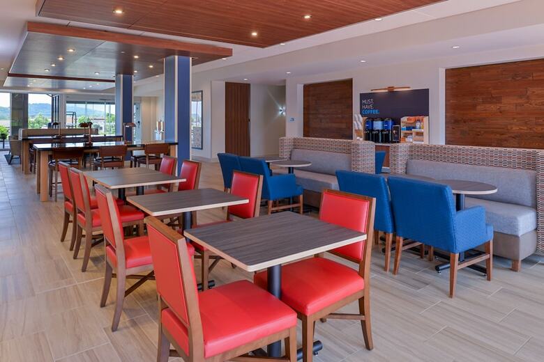 Hotel Holiday Inn Express Spring Hill