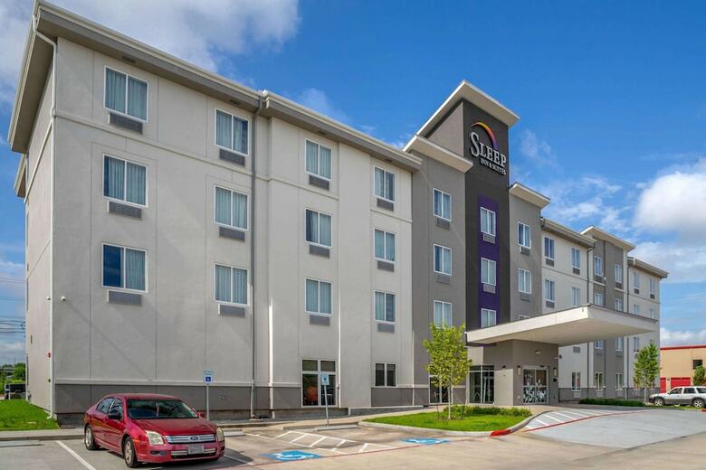 Hotel Sleep Inn & Suites Near Westchase