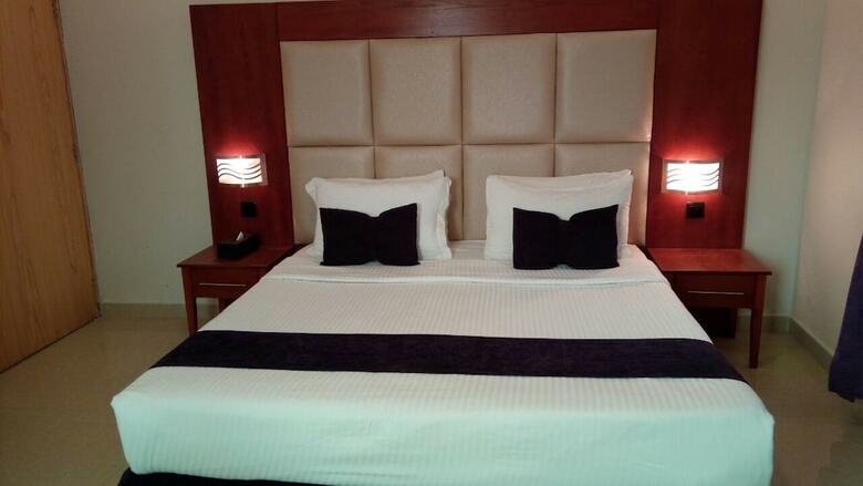 Hotel Almuhaidb Tahliya - Olaya
