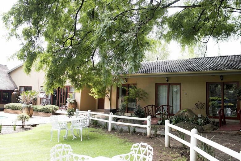 Hotel Greenfields Guest House